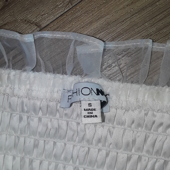 FASHION NOVA cropped puff sleeve - Picture 5 of 6